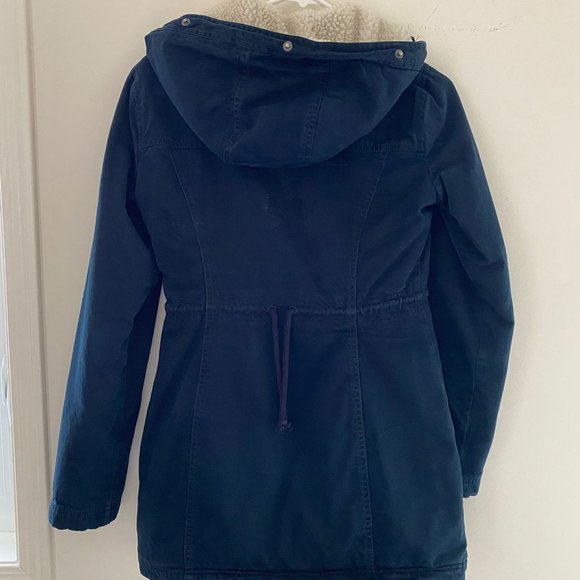 Sherpa-Lined Cozy Parka, Hollister , Navy Blue - Picture 5 of 6